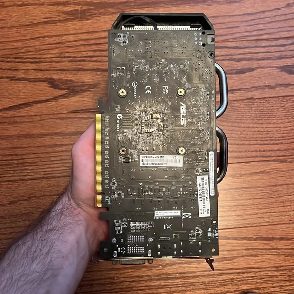 ASUS R9 370 Graphics Card - Picture 3 of 6